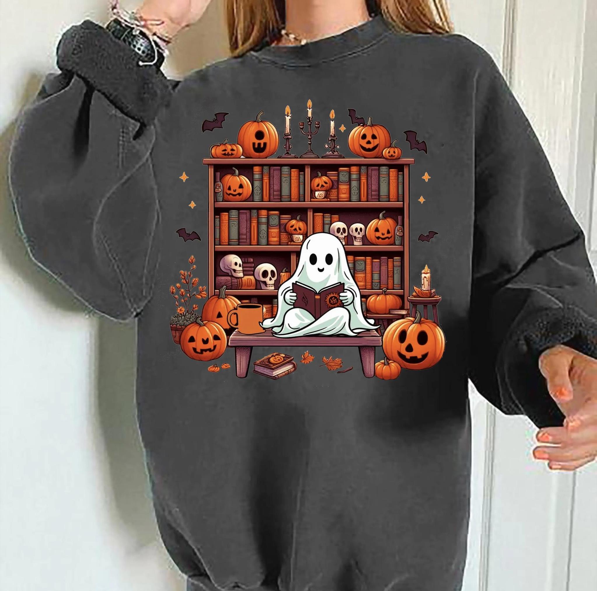 Ghost Reading Books Sweatshirt Retro Librarian Ghost Halloween Sweatshirt Halloween Teacher